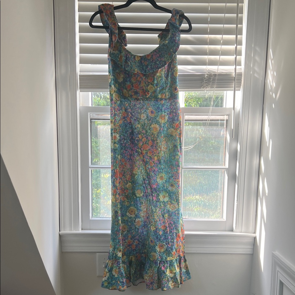 Floral Sleeveless Maxi Dress